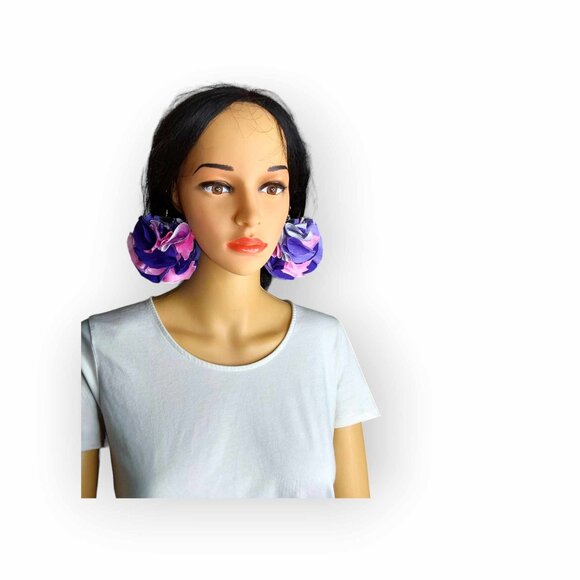 Handmade wristlet bag, clutch zipper purse.design in soft pink and purple cotton - Picture 3 of 7